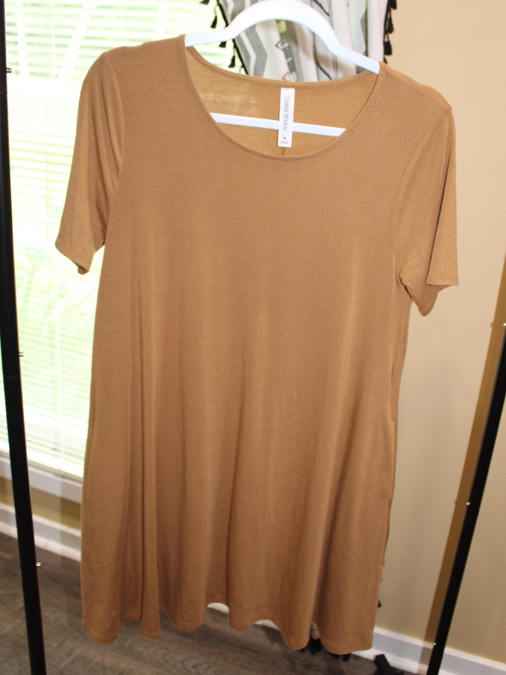 Zenana Premium Camel Swing Dress Short Sleeve Soft Knit Size Medium
